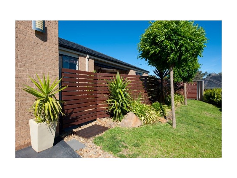 18 Rosewood Court, Thurgoona NSW 2640