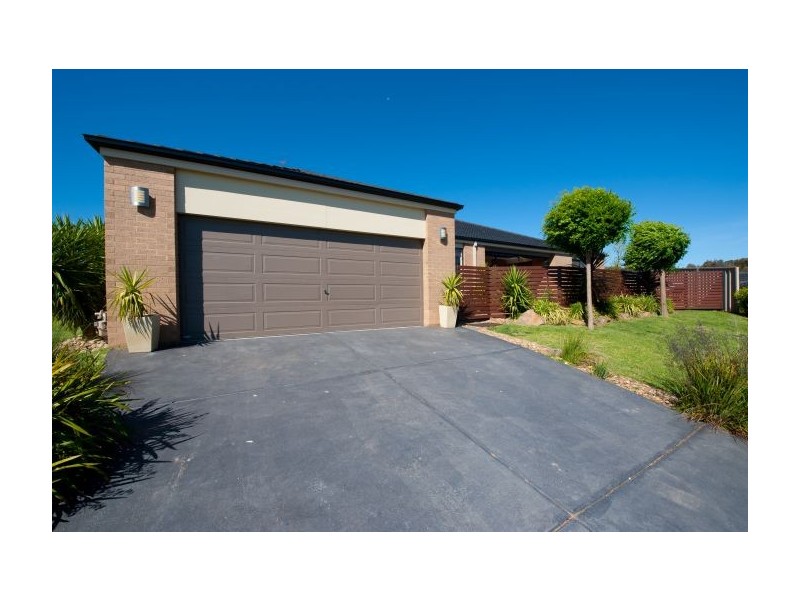 18 Rosewood Court, Thurgoona NSW 2640