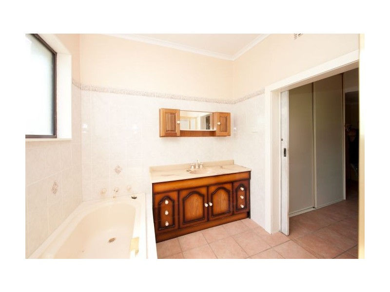 337 Wantigong Street, North Albury NSW 2640