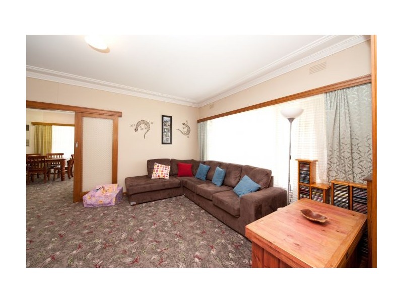 2 Hayes Street, Henty NSW 2658