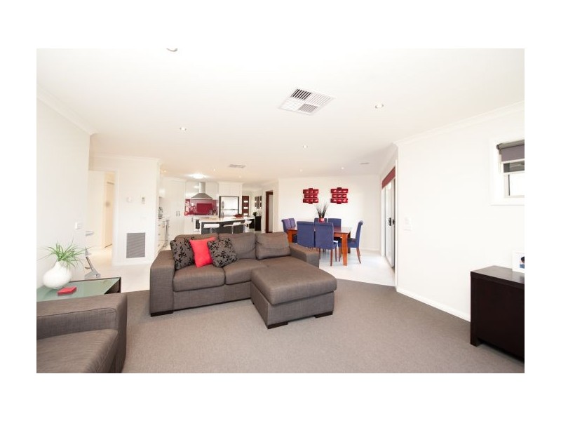 15 Redbox Drive, Thurgoona NSW 2640