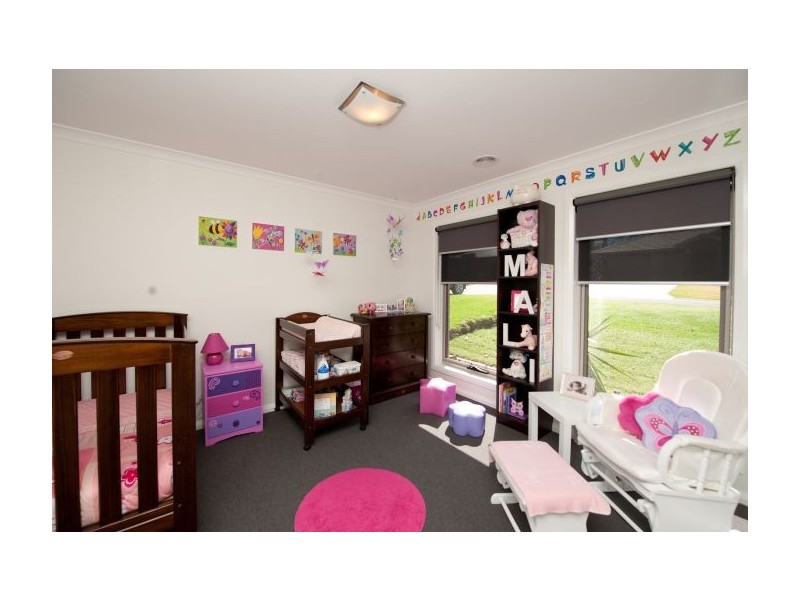 15 Redbox Drive, Thurgoona NSW 2640