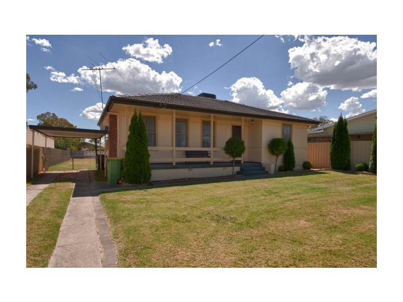 521  Webb, Lavington NSW 2641