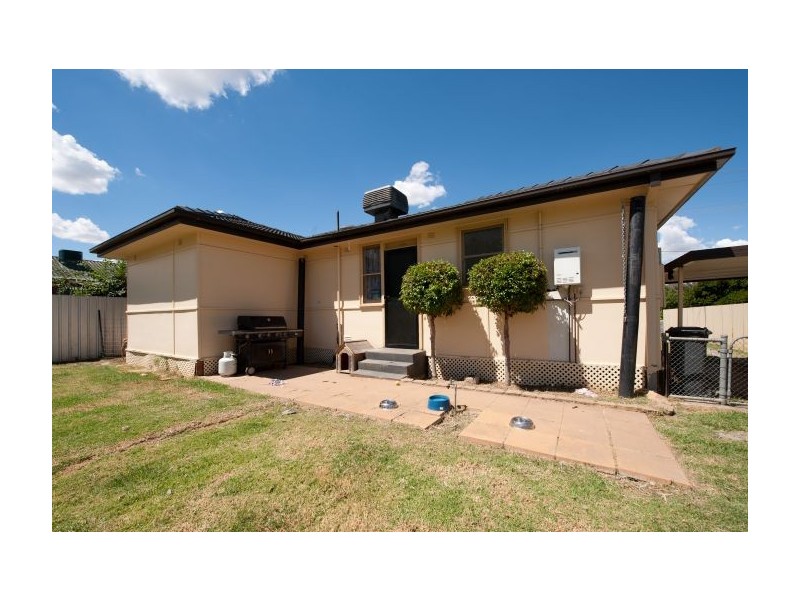 521  Webb, Lavington NSW 2641