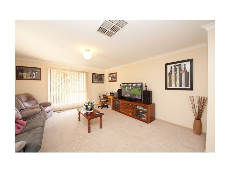 28 Briwood Crt, West Albury NSW 2640