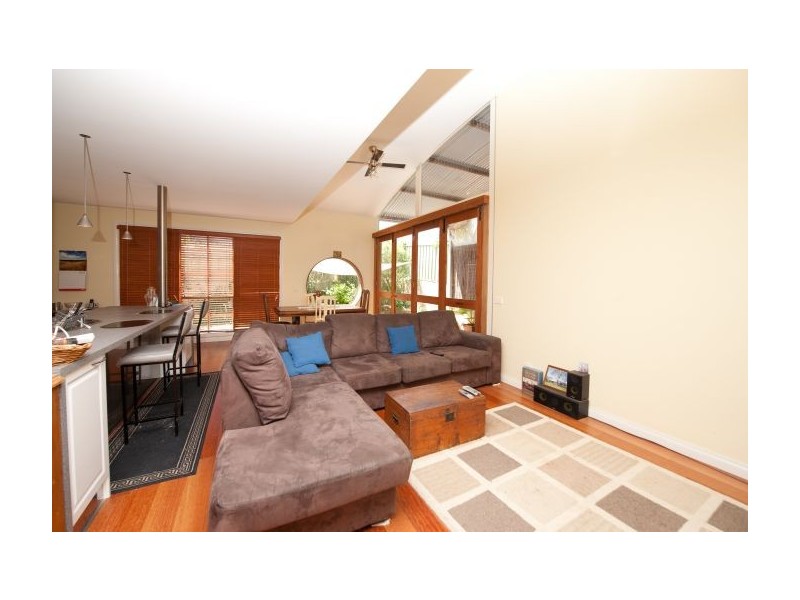 679 Pearsall Street, Lavington NSW 2641