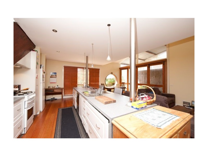 679 Pearsall Street, Lavington NSW 2641