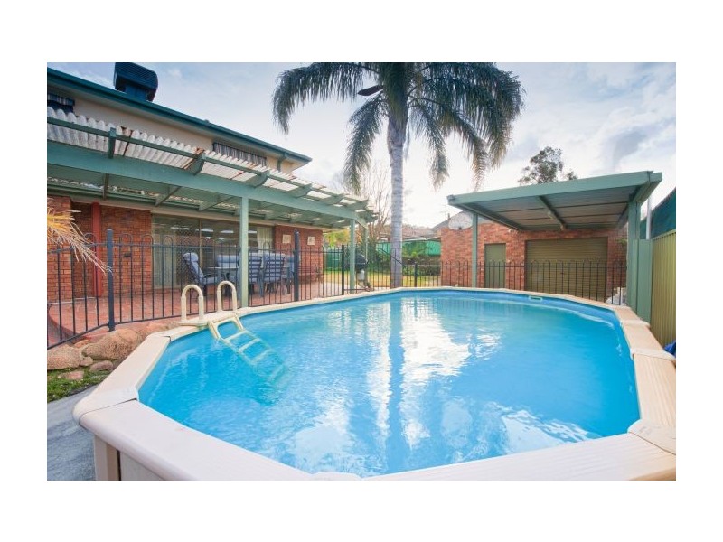 16 Wentworth Court, Lavington NSW 2641