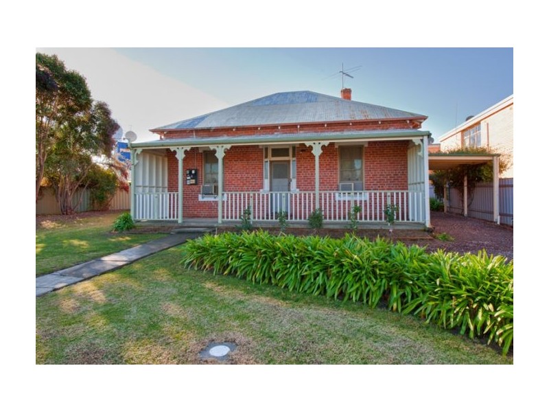 564 Union Road, Lavington NSW 2641