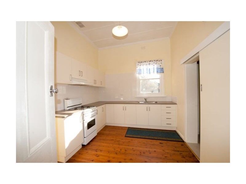 564 Union Road, Lavington NSW 2641