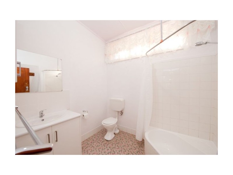 564 Union Road, Lavington NSW 2641