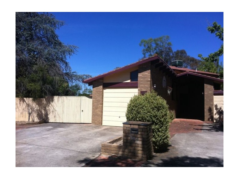 584 Zago Court, Lavington NSW 2641