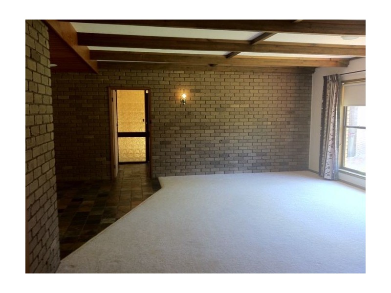 584 Zago Court, Lavington NSW 2641