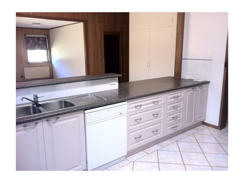 584 Zago Court, Lavington NSW 2641