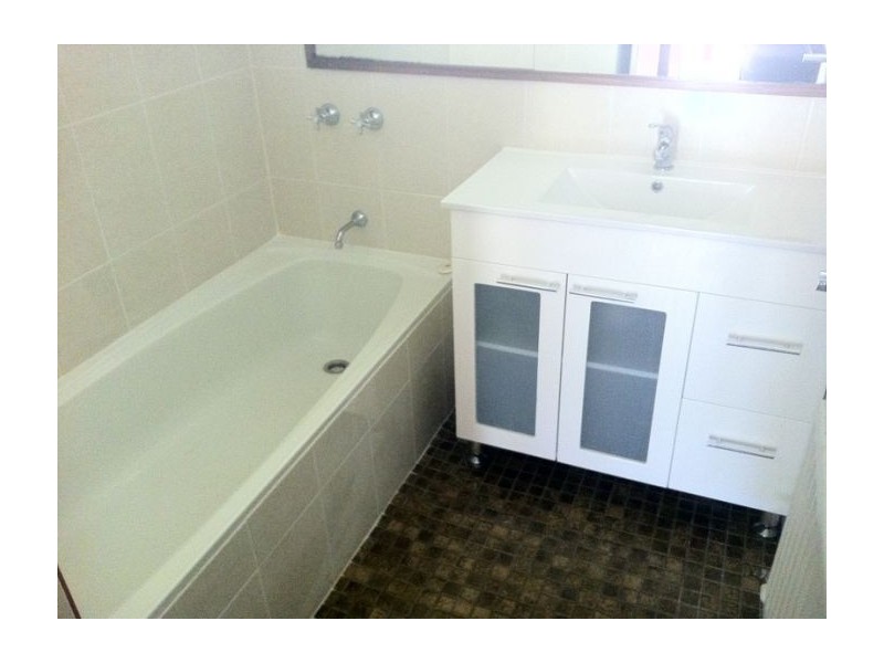 584 Zago Court, Lavington NSW 2641