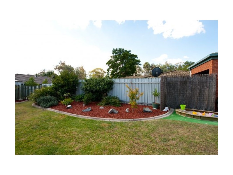 2 Boree Crt, Thurgoona NSW 2640