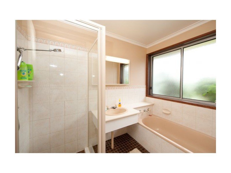 115 Creek St, Jindera NSW 2642