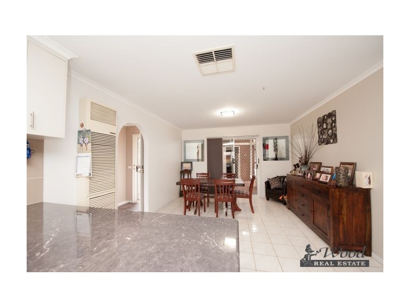17 Maryville Way, Thurgoona NSW 2640