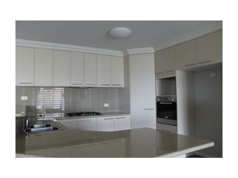 54 Honeyeater Circuit, Thurgoona NSW 2640