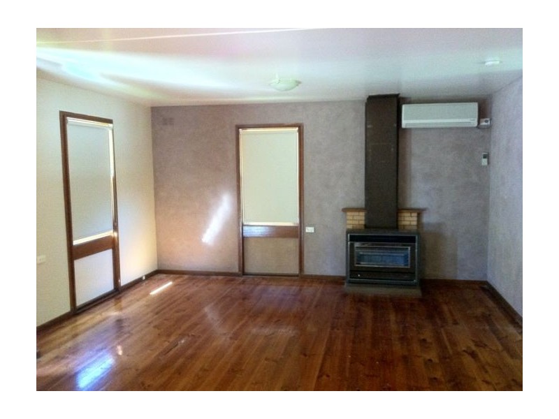 363 Boomerang Drive, Lavington NSW 2641