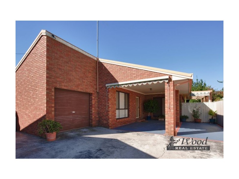 2/718 Peel Street, Albury NSW 2640
