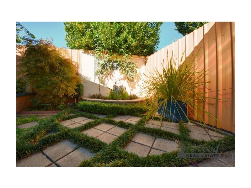 2/718 Peel Street, Albury NSW 2640