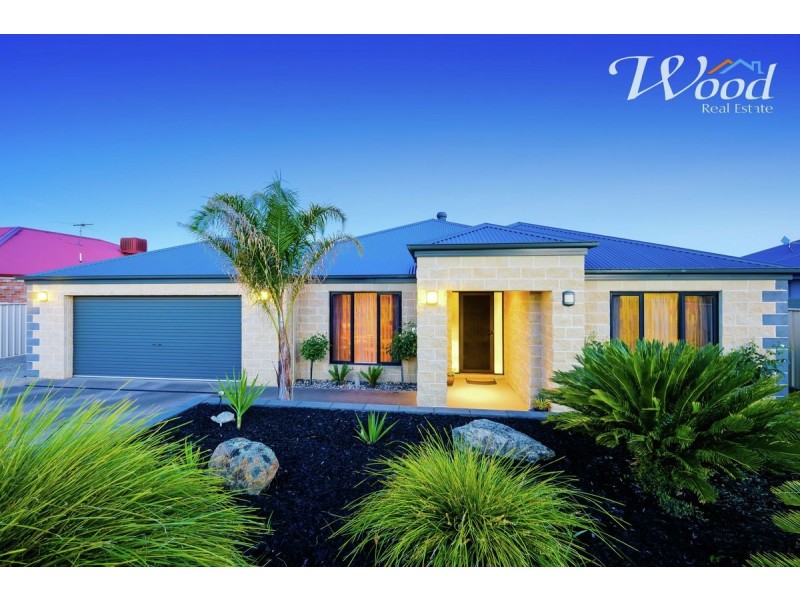 570 Nagle Road, Lavington NSW 2641