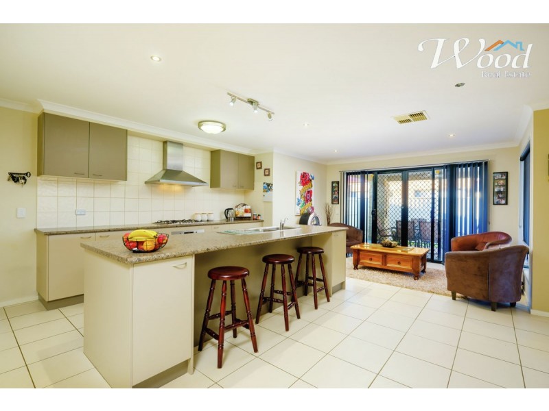 570 Nagle Road, Lavington NSW 2641