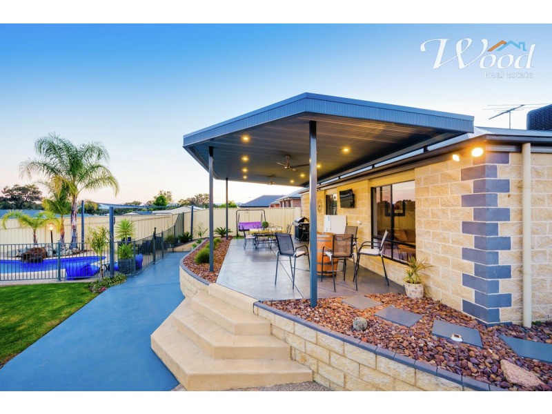 570 Nagle Road, Lavington NSW 2641