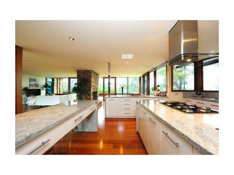 21 Abbott Drive, Albury NSW 2640