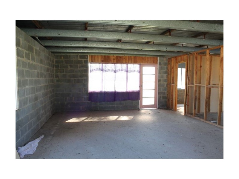 112 Main Street, Gerogery NSW 2642