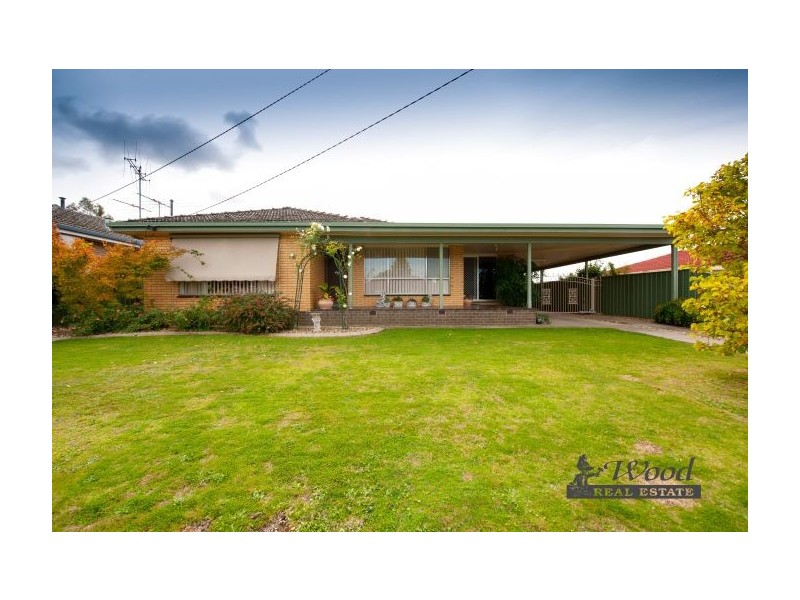 566 Cattlin Avenue, North Albury NSW 2640
