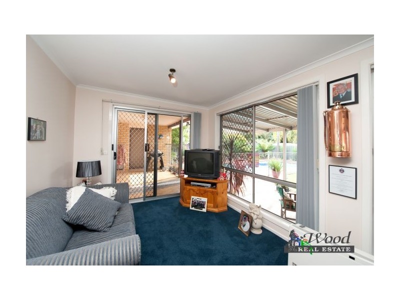 566 Cattlin Avenue, North Albury NSW 2640