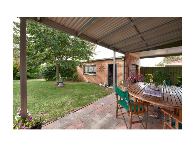 566 Cattlin Avenue, North Albury NSW 2640