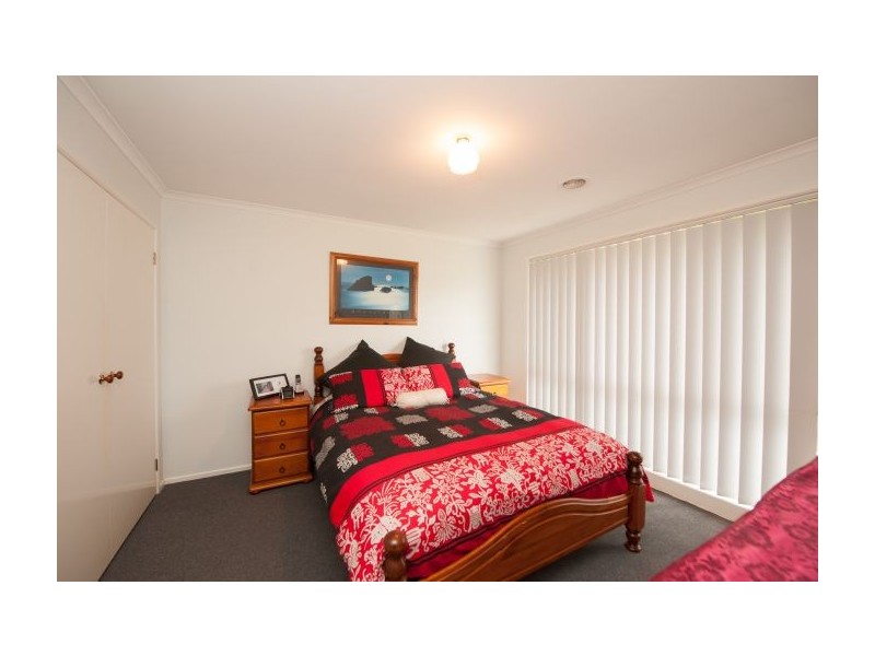 247 Desmond Street, Lavington NSW 2641