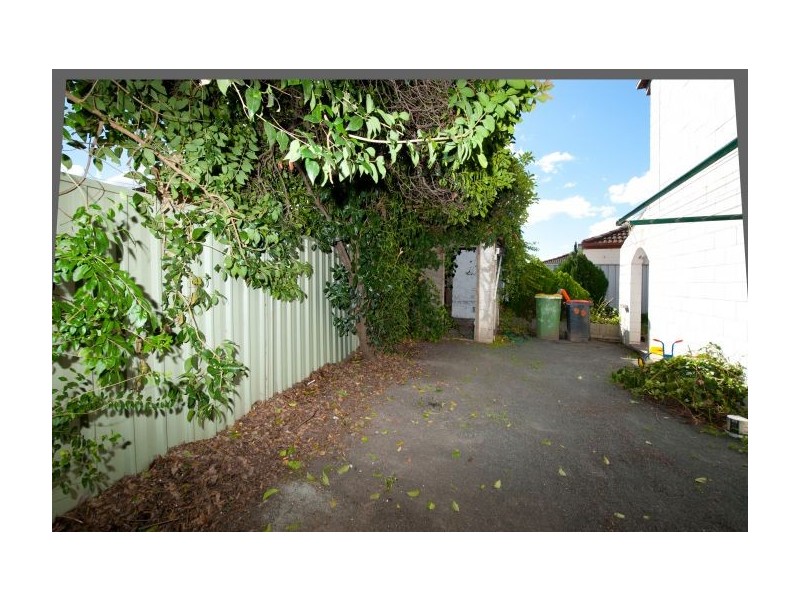 6/521 Margaret St, Lavington NSW 2641