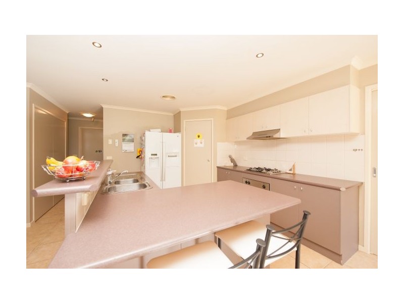 8 Caspers Lane (Norris Park), Lavington NSW 2641