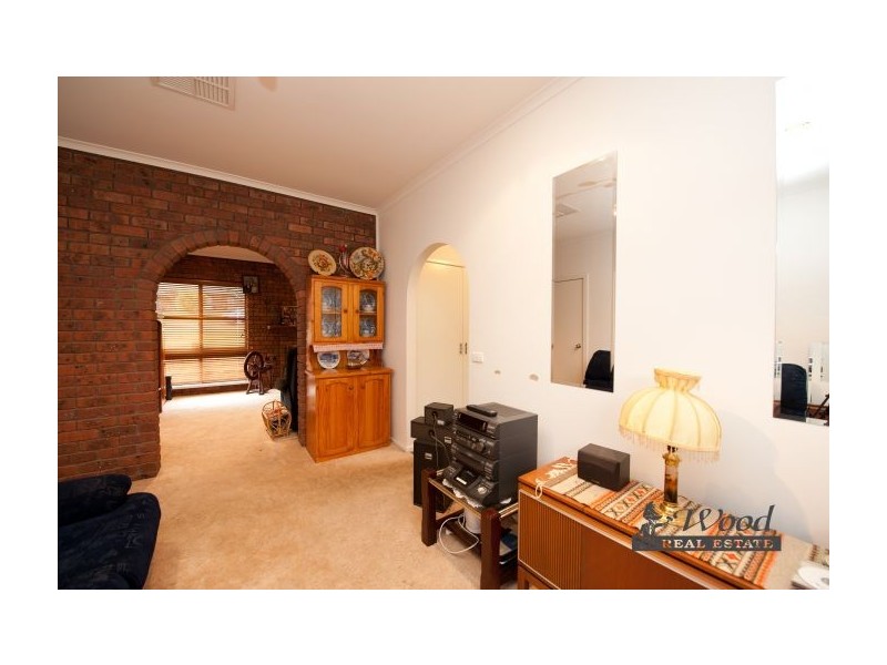 71 Buronga Dve, Lavington NSW 2641