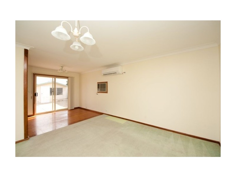 501 Mckenzie Street, Lavington NSW 2641