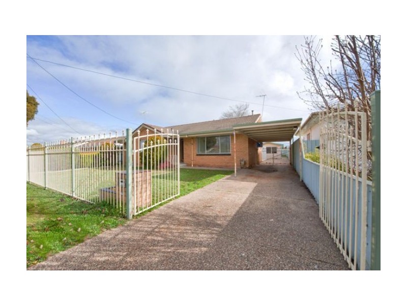 501 Mckenzie Street, Lavington NSW 2641