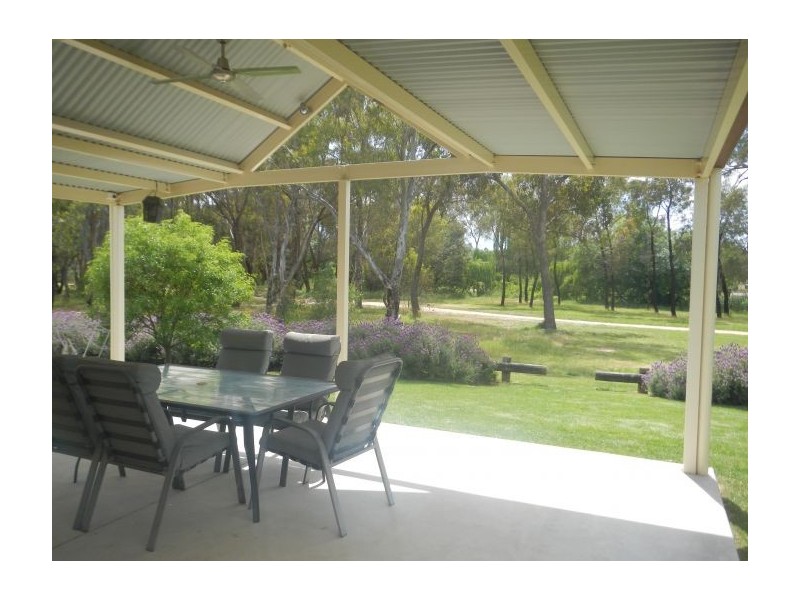 21 The Dale, Thurgoona NSW 2640