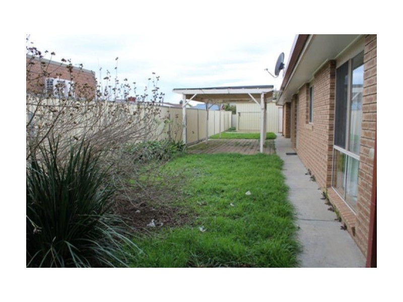 30 Neptune Drive, Lavington NSW 2641