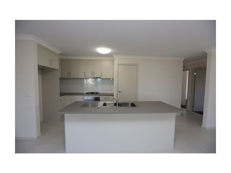648 Centaur Rd, Lavington NSW 2641