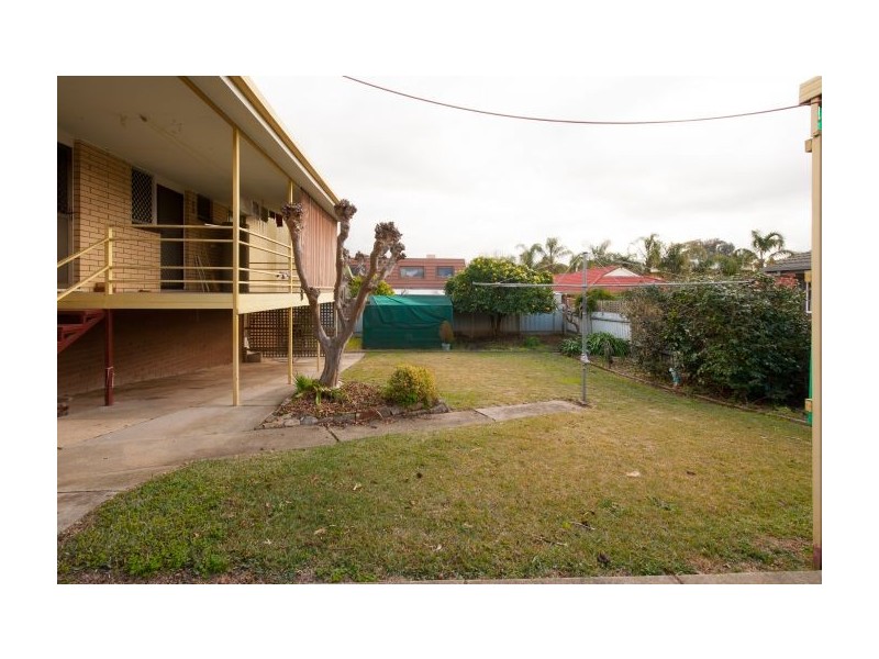 568 Noorla Place, Lavington NSW 2641