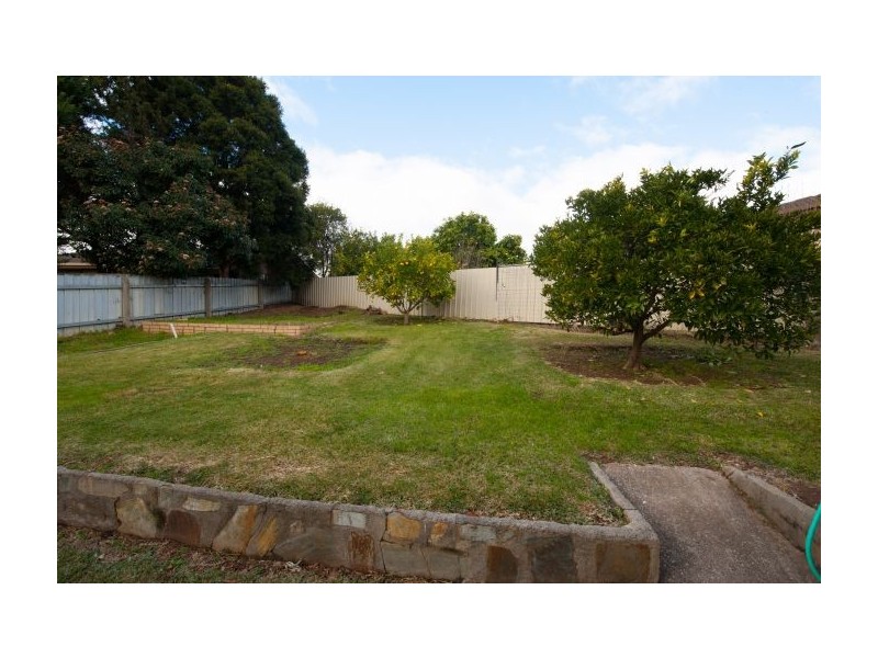 568 Noorla Place, Lavington NSW 2641