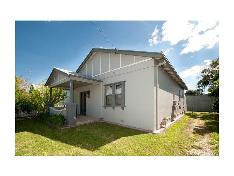 1055 Mate Street, North Albury NSW 2640