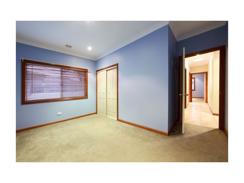 571 Mair St, Lavington NSW 2641