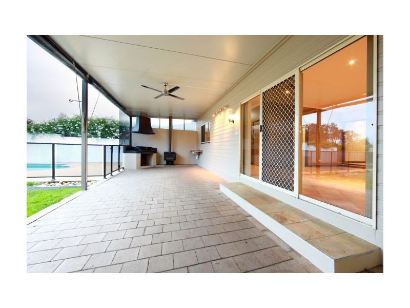 571 Mair St, Lavington NSW 2641