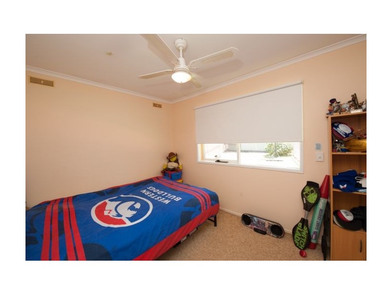 593 Lyne Street, Lavington NSW 2641