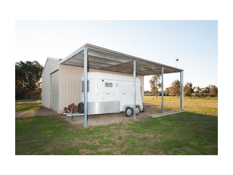 197 Tynan Road, Table Top NSW 2640